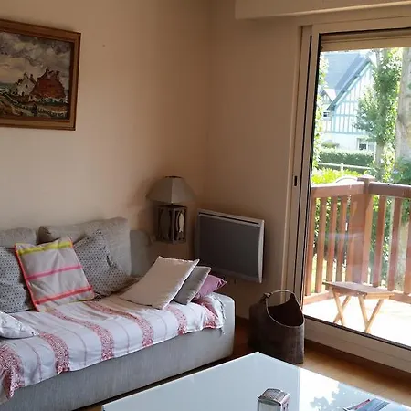 Les Manoirs De Apartament